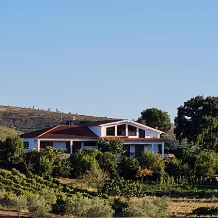 Vivenda Eiras Vale de Porco