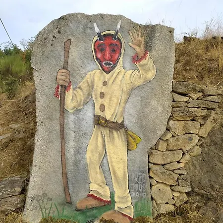 بيت ضيافة Vivenda Eiras Vale de Porco (Braganca)