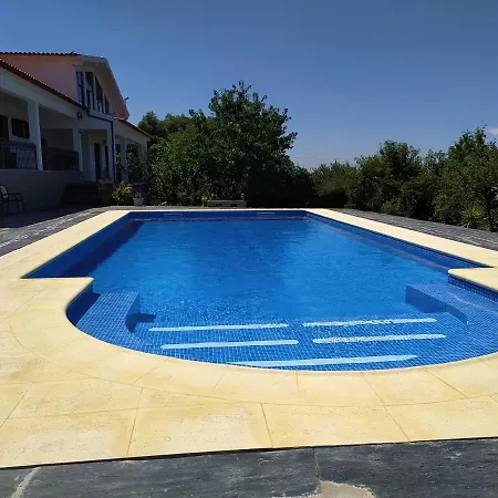 Vivenda Eiras 3*