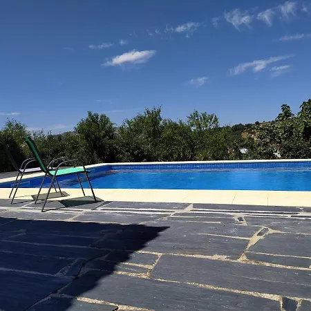 Vivenda Eiras 3* Vale de Porco (Braganca)