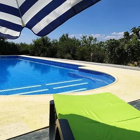 بيت ضيافة Vivenda Eiras 3*