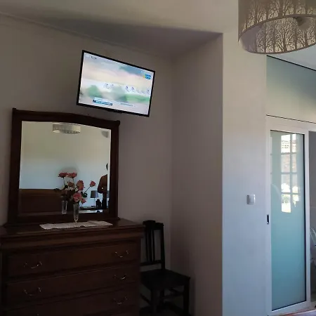 Vivenda Eiras 招待所 3*