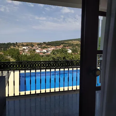 Vivenda Eiras 3*