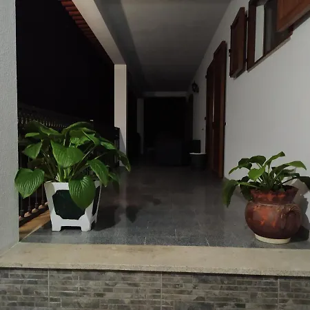 Vivenda Eiras 3*