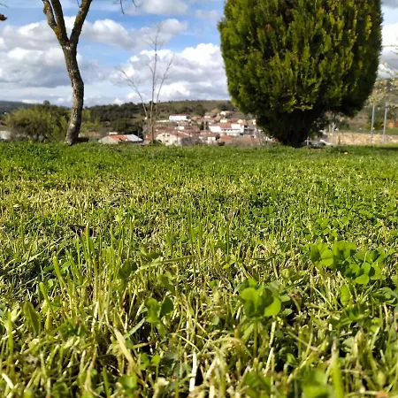 Vivenda Eiras 招待所 Vale de Porco (Braganca)