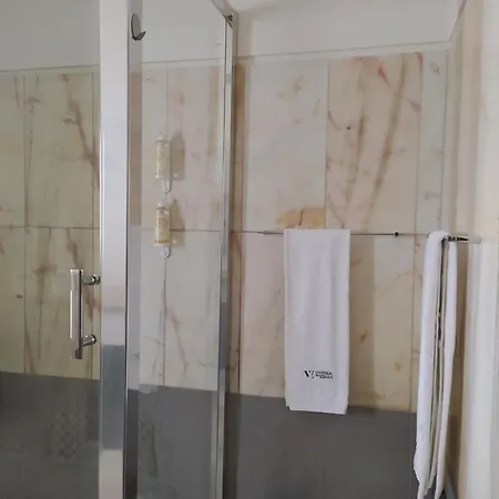 بيت ضيافة Vivenda Eiras 3*