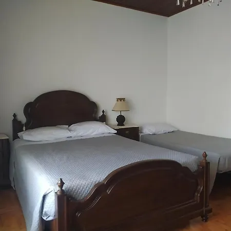 بيت ضيافة Vivenda Eiras