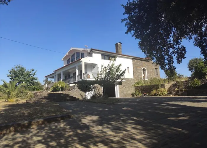 Vivenda Eiras 3* Vale de Porco (Braganca)