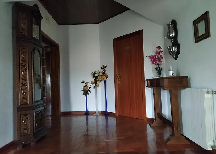 Vivenda Eiras 3* Vale de Porco (Braganca)