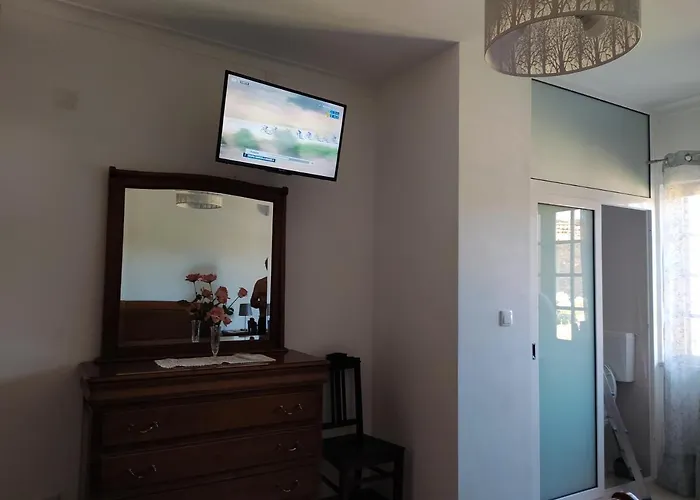 Vivenda Eiras بيت ضيافة 3*