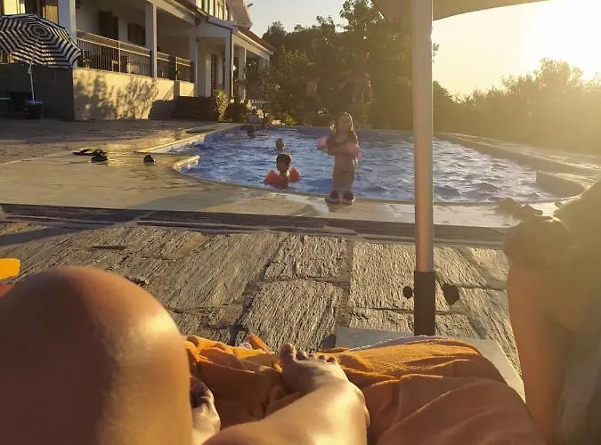 بيت ضيافة Vivenda Eiras 3*