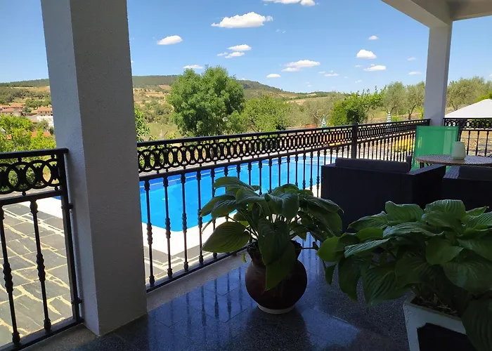 게스트하우스 Vivenda Eiras Vale de Porco (Braganca)